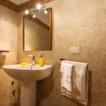 A Casa Di Nonna 3* 帕杜拉