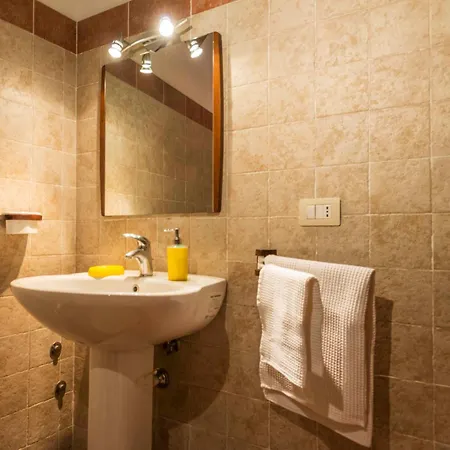 A Casa Di Nonna 3* Padula